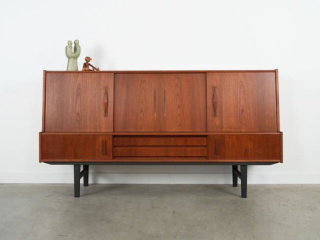 komody Highboard tekowy, duński design, lata 70, produkcja: Dania