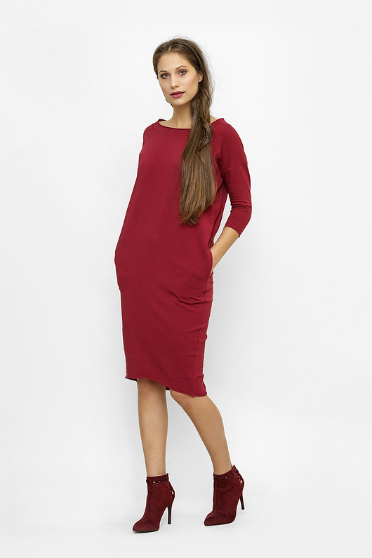 Sukienka oversize Ida w bordowym kolorze Freeshion