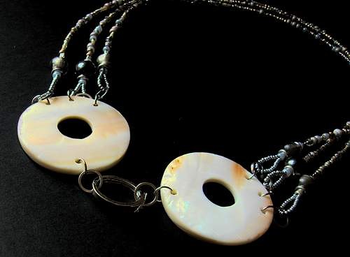Shell from orient city / neck Buy or Die