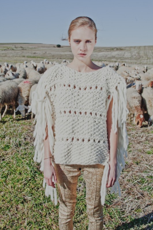 Scream Poncho - poncho wełniane - zestaw DIY Czas zamotac