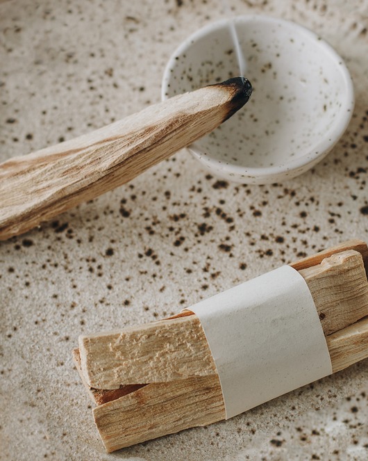 Podstawki pod kadzidełka Palo Santo