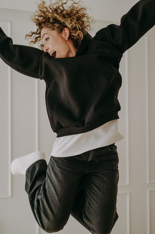 bluza bez kaptura damska Bluza  basic oversize  klasyczna czarna