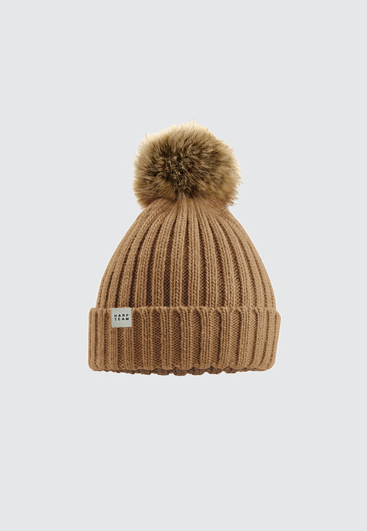 czapki damskie Czapka beanie z futrzastym pomponem karmelowa