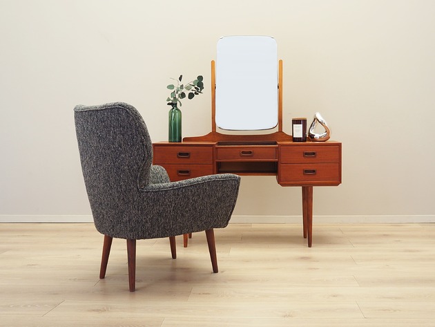fotele Fotel szary, włoski design, lata 70, produkcja: Włochy