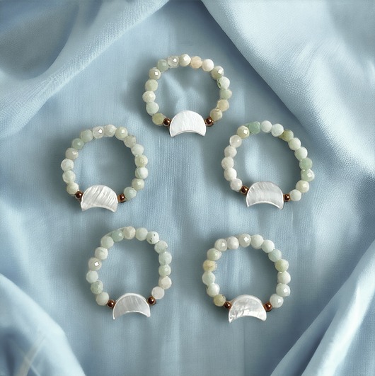 pierścionki elastyczne Pierścionek elastyczny: lunula : amazonit, muszla naturalna