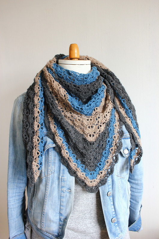 apaszki Chusta szydełkowa tricolors 1