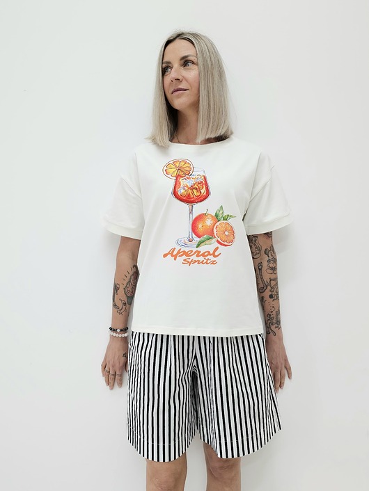 t-shirt damskie Bawełniany t-shirt o swobodnym kroju z modnym printem