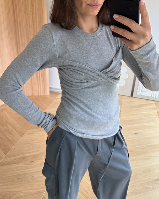 bluzki z długim rękawem damskie Jedwabisty longsleeve Catch me soft light grey