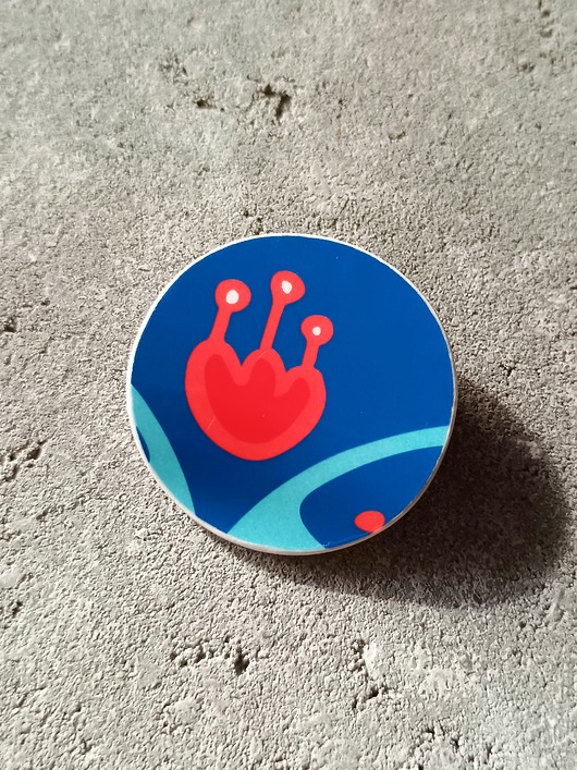 broszki Broszka z czerwonym kwiatkiem