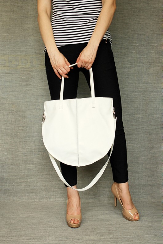 White Bag  Pansy