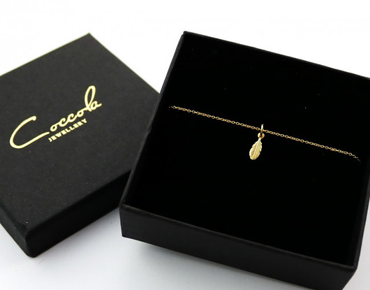 Złota bransoletka ozdobiona piórkiem srebro Coccola JEWELLERY