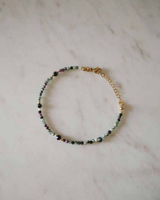 bransoletki z kamieni naturalnych Bransoletka z kamieni naturalnych zoisyt z rubinem