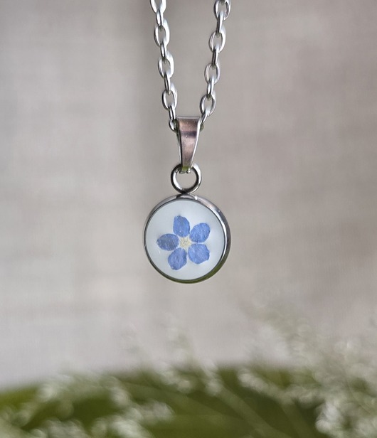 wisiory Wisiorek z niezapominajką