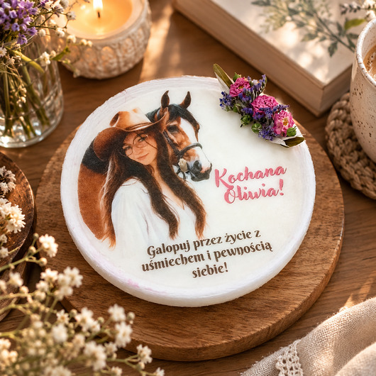 świeczniki i świece Personalizowana świeca dla wielbicielki koni i jeździectwa