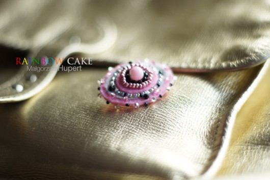 Rainbow Cake - broszka FlowerFelt Design