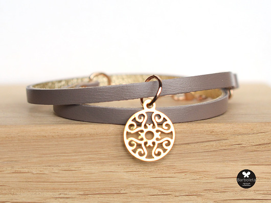 flo frappe floral gold barboleta