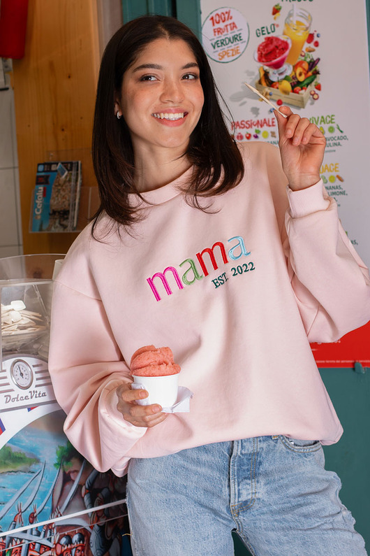 bluza bez kaptura Bluza z personalizowanym haftem mama