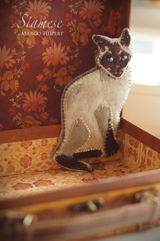 Siamese Cat FlowerFelt Design