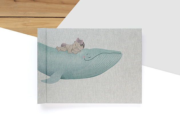 album dziewczynka WIELORYB / karty ecru papier LAB