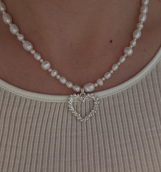 srebrne naszyjniki Naszyjnik Serce Otulenie perły
