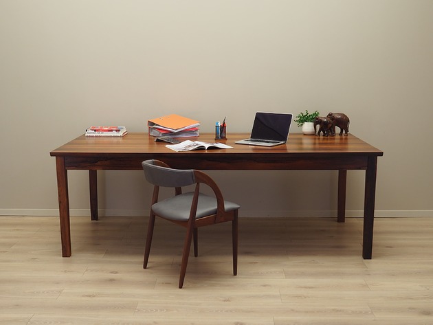 stoły Stół palisandrowy, duński design, lata 70, produkcja: Dania