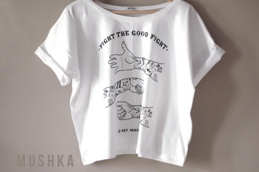 fight the...oversize crop ONE SIZE X MUSHKA