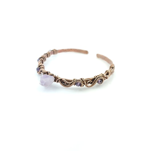 bransoletki wire wrapping Miedziana bransoleta mankietowa z ametystem