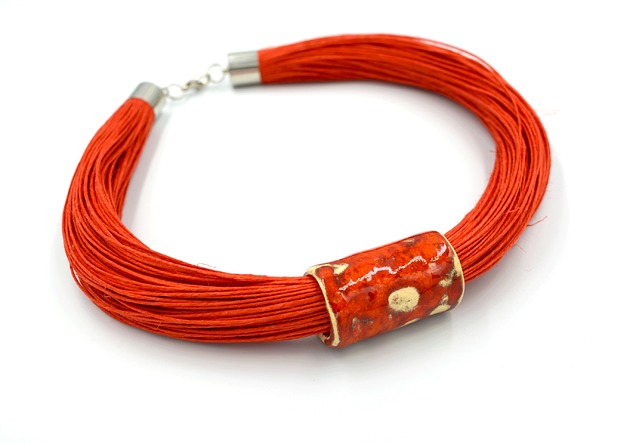 naszyjniki - inne Naszyjnik len z ceramiką AMANITA