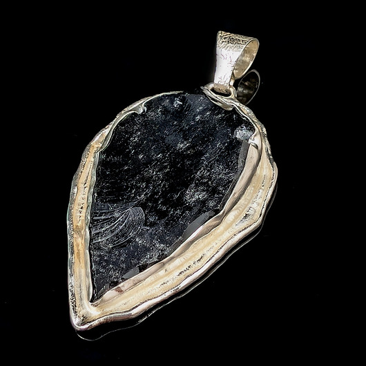 wisiory Smocze szkło- obsydian