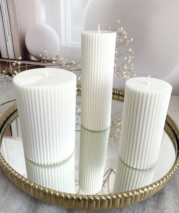 świeczniki i świece Komplet trzech świec ekologicznych sojowych dekoracyjnych "Linea"