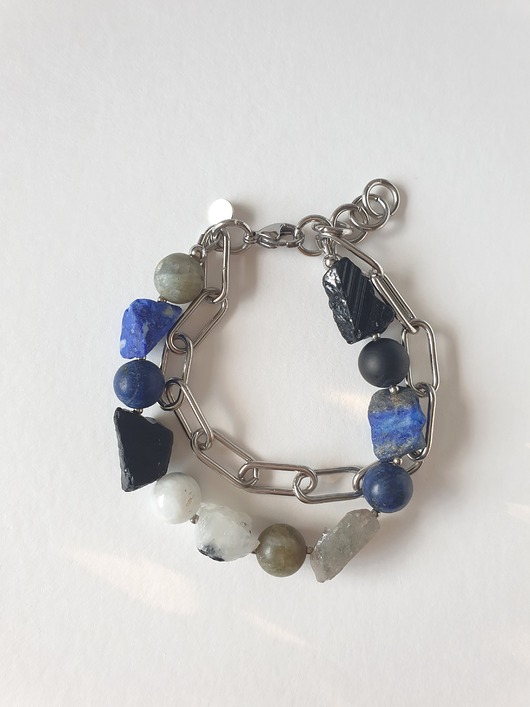 bransoletki z kamieni naturalnych Bransoletka RAW z grubym łańcuchem, lapis lazuli, czarny turmalin