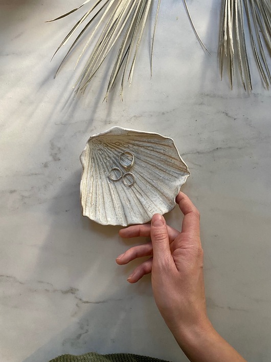 pojemniki na biżuterię Podstawka na Biżuterię Palo Santo Ceramiczna Muszelka Muszla Babie Lato