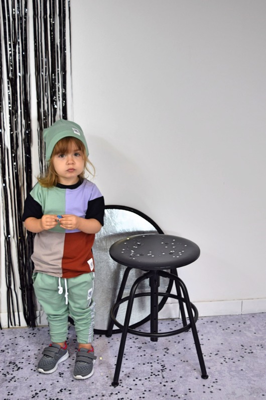 Baggy Welt Moon Child Dzianinowe