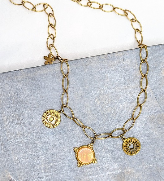 złote naszyjniki Łańcuch z dużymi ogniwami i medalionami - różowy kwarc