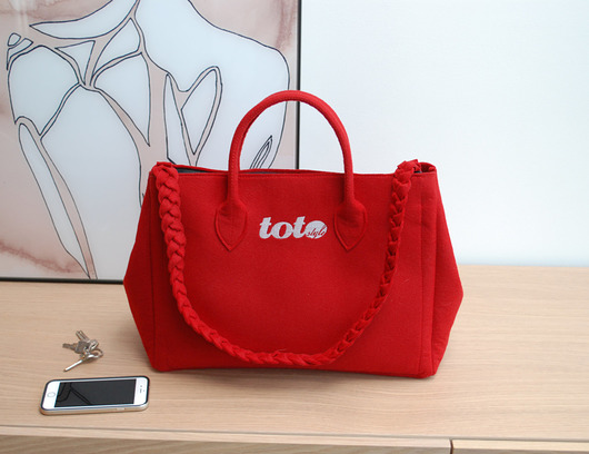 Elegancka Torebka Damska LadyFelt Czerwona Totostyle