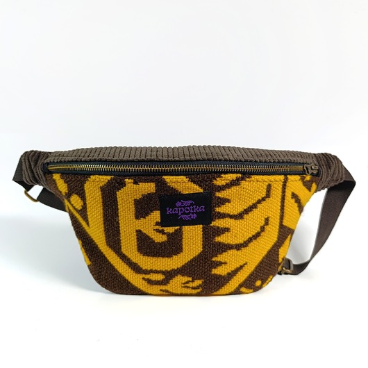 saszetka nerka Żółto - brązowa nerka z ludowej tkaniny - większa