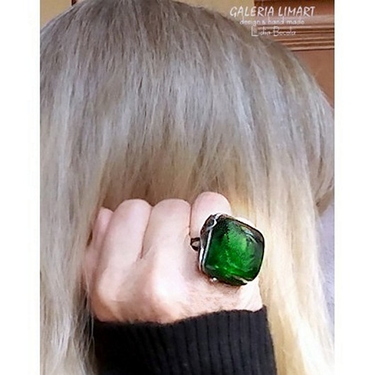 pierścionki - różne Zielone szkło  pierścionek unikatowy handmade Zieleń to kolor nadziei