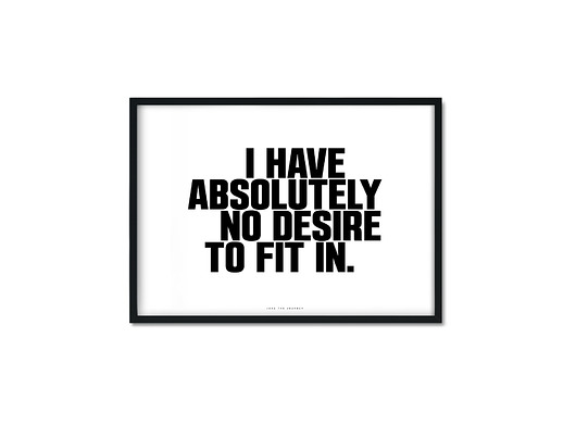 "Fit In" Plakat Love The Journey