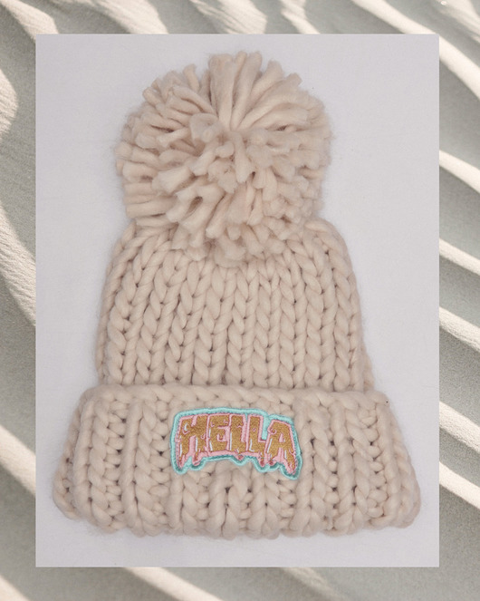Ciepła Czapka z Pomponem Cream DONT NEED NO SAMURAI