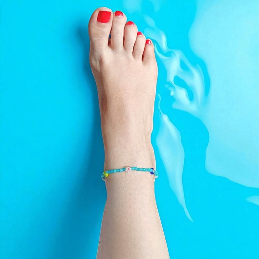 bransoletki z kamieni naturalnych NA NOGĘ : jadeit turkusowy i millefiori