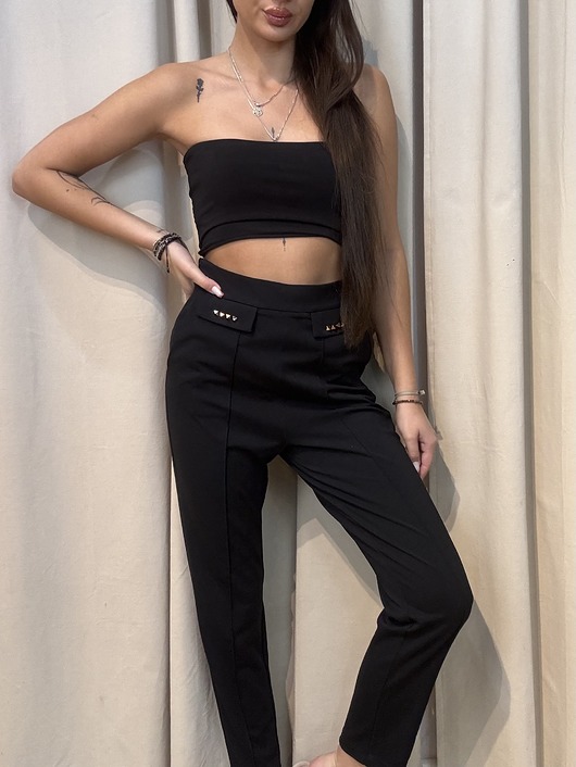 spodnie materiałowe damskie Miss - Dzianinowe spodnie z kantem