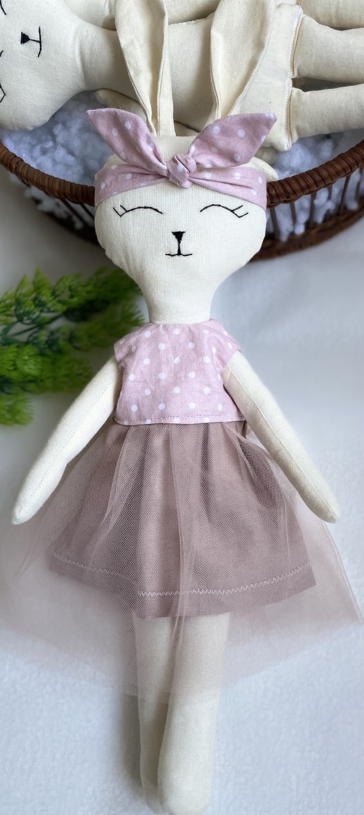 misie i maskotki Lalka - Króliczek w ubranku