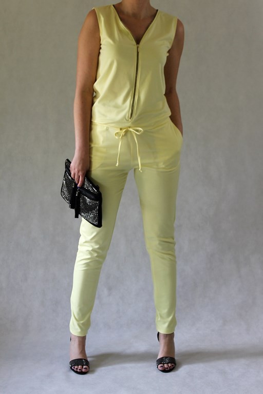 kombinezon ELEGANCE LOOK, SUMMER bananowy  MC Fashion