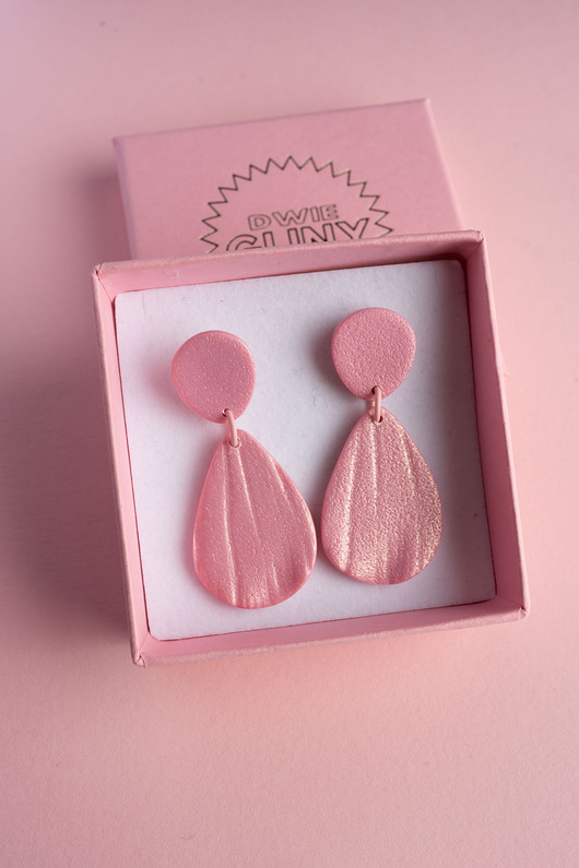 kolczyki z masy plastycznej Kolczyki listki z fakturą