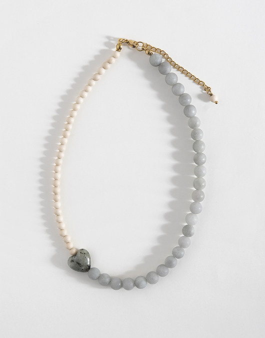 kolie Naszyjnik z kamieni naturalnych z sercem