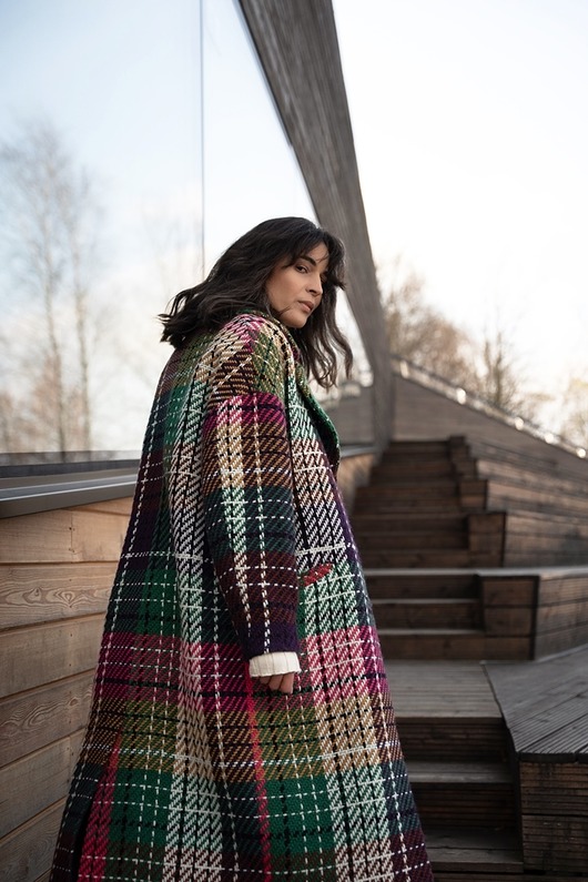 płaszcze damskie RUNO - płaszcz w kolorową kratę