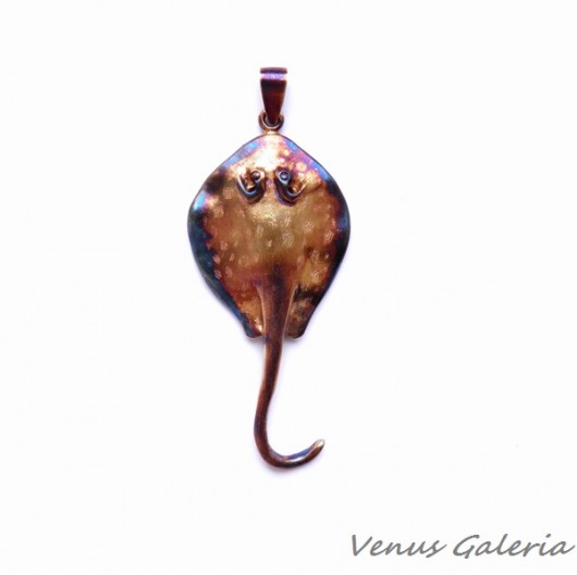 Wisiorek srebrny - Płaszczka brązowa duża VENUS GALERIA