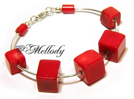 Koralowa bransoletka mellody