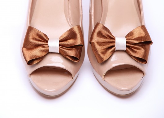 Lady in Satin - klipsy do butów HowDoILook
