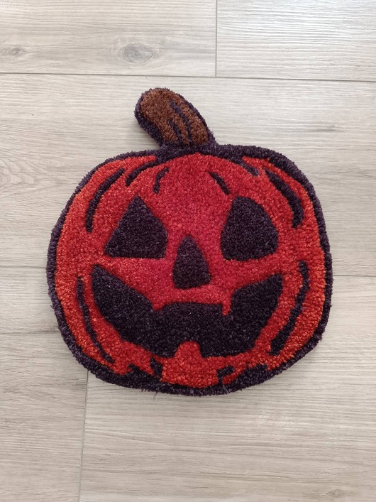 Ozdoby na ścianę Straszna dynia mini dywanik halloween